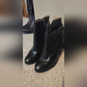 Frye Patty Riding Bootie! Excellen condition! Great quality boots!